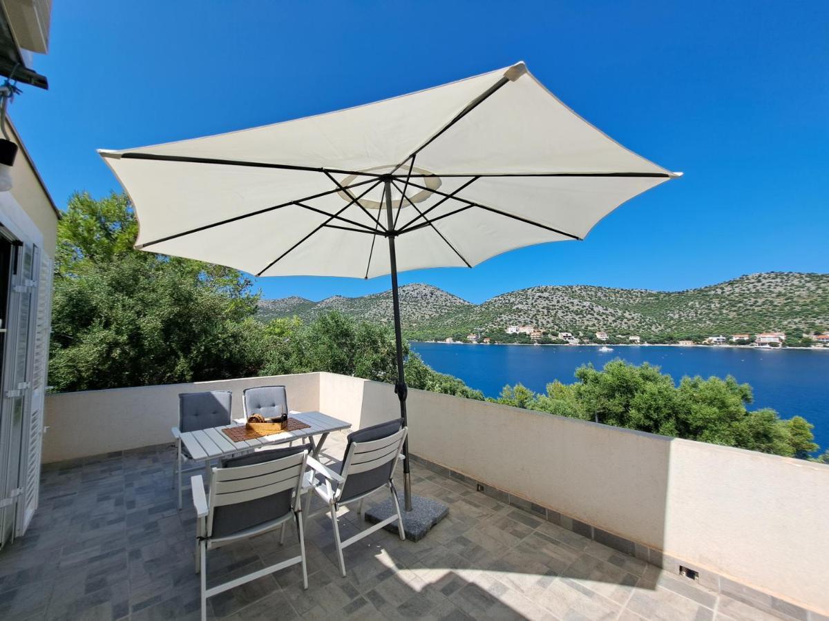 Apartman Portorus Lastovo Екстериор снимка