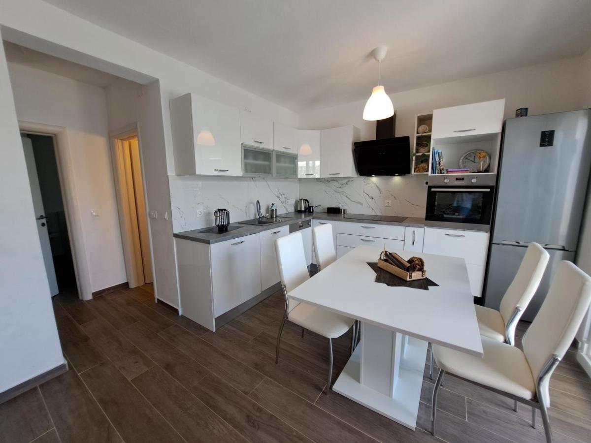 Apartman Portorus Lastovo Екстериор снимка